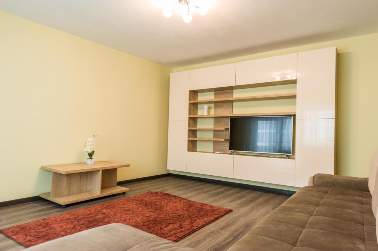 Apartament Carol Davila Pitesti Exterior photo