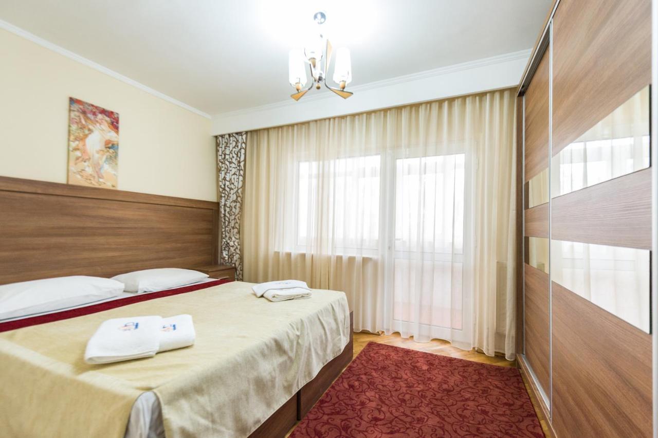 Apartament Carol Davila Pitesti Exterior photo